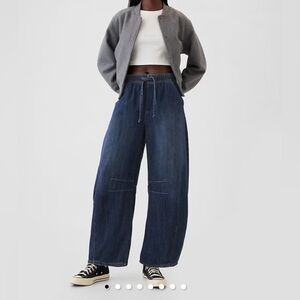 NWT GAP Mid Rise Easy Horseshoe Jeans size XL Color Dark indigo